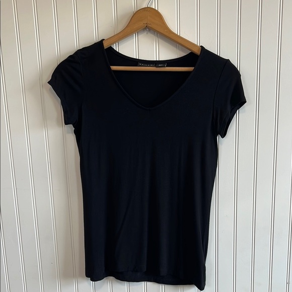 Tahari top women size small black v-neck Minalmalist - Picture 1 of 9